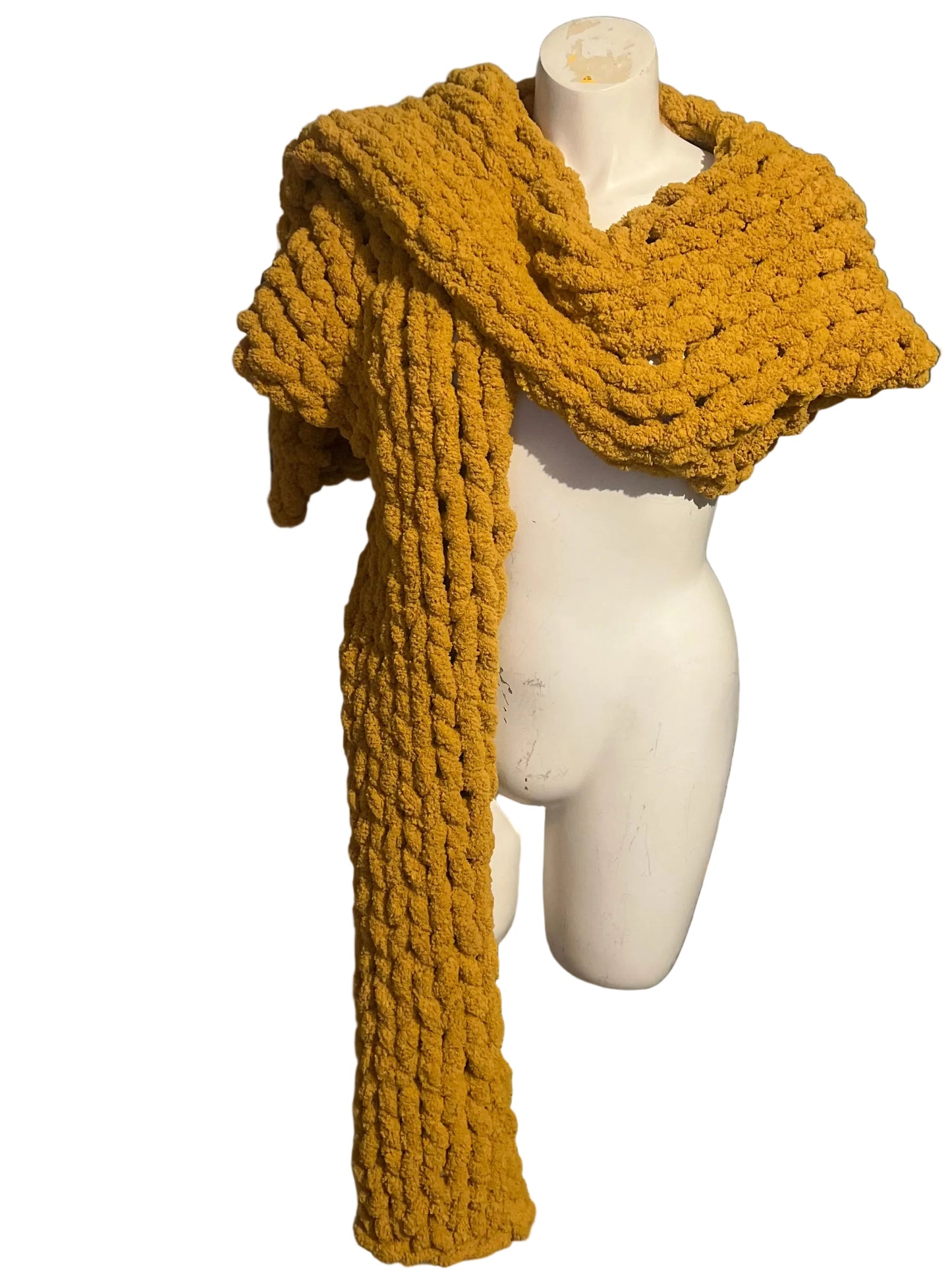 Chunky knit bolero scarf