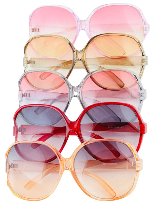 Oversized retro sunglasses