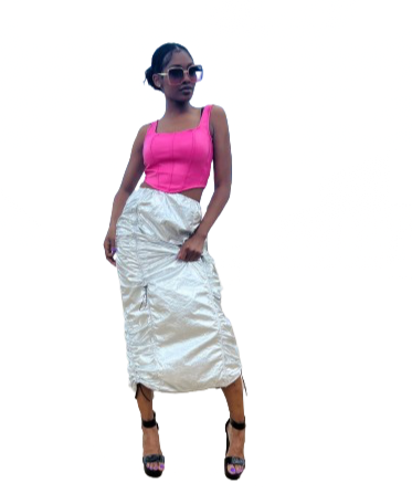 Metallic cargo skirt