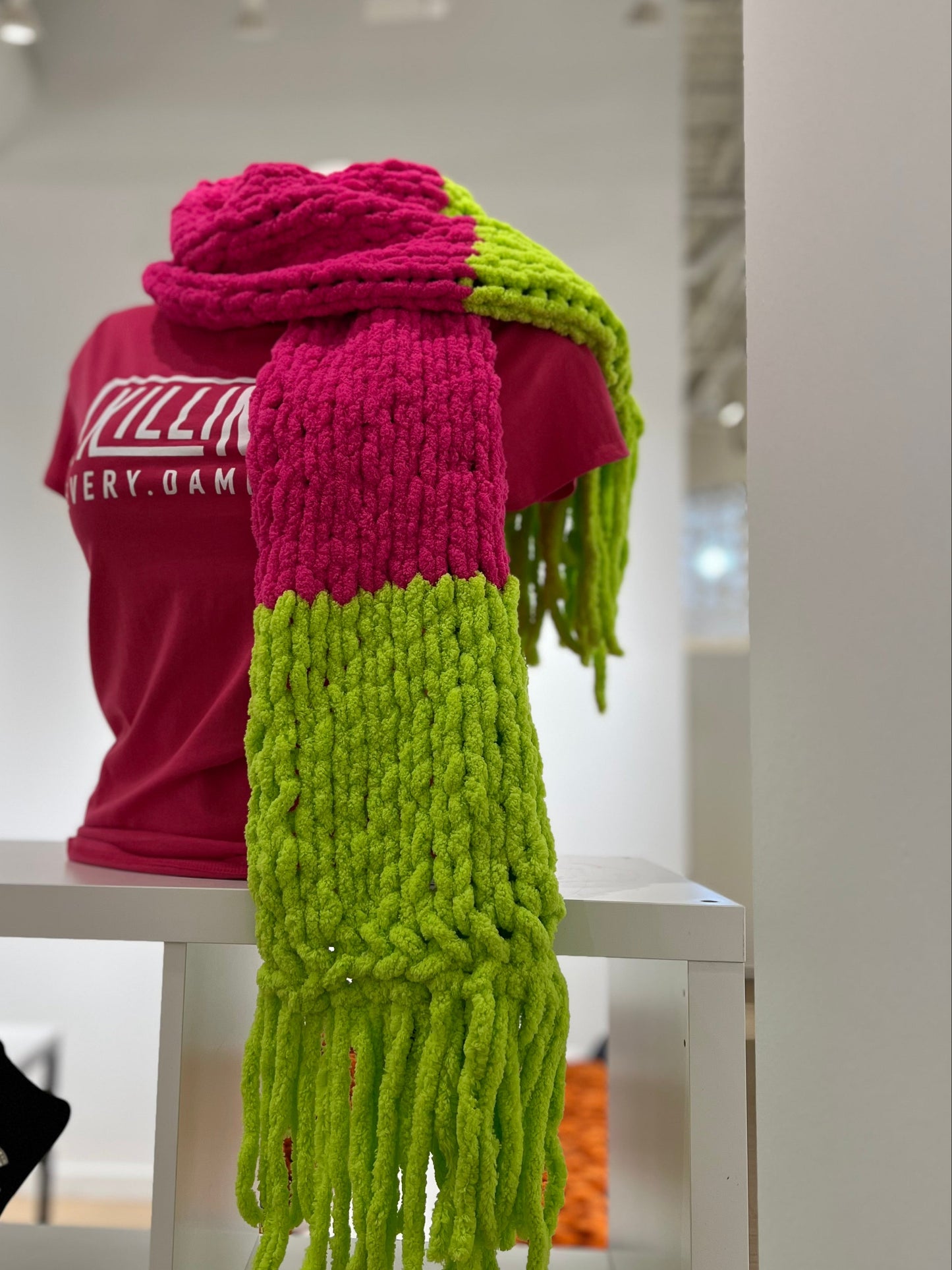 Chunky knit scarf