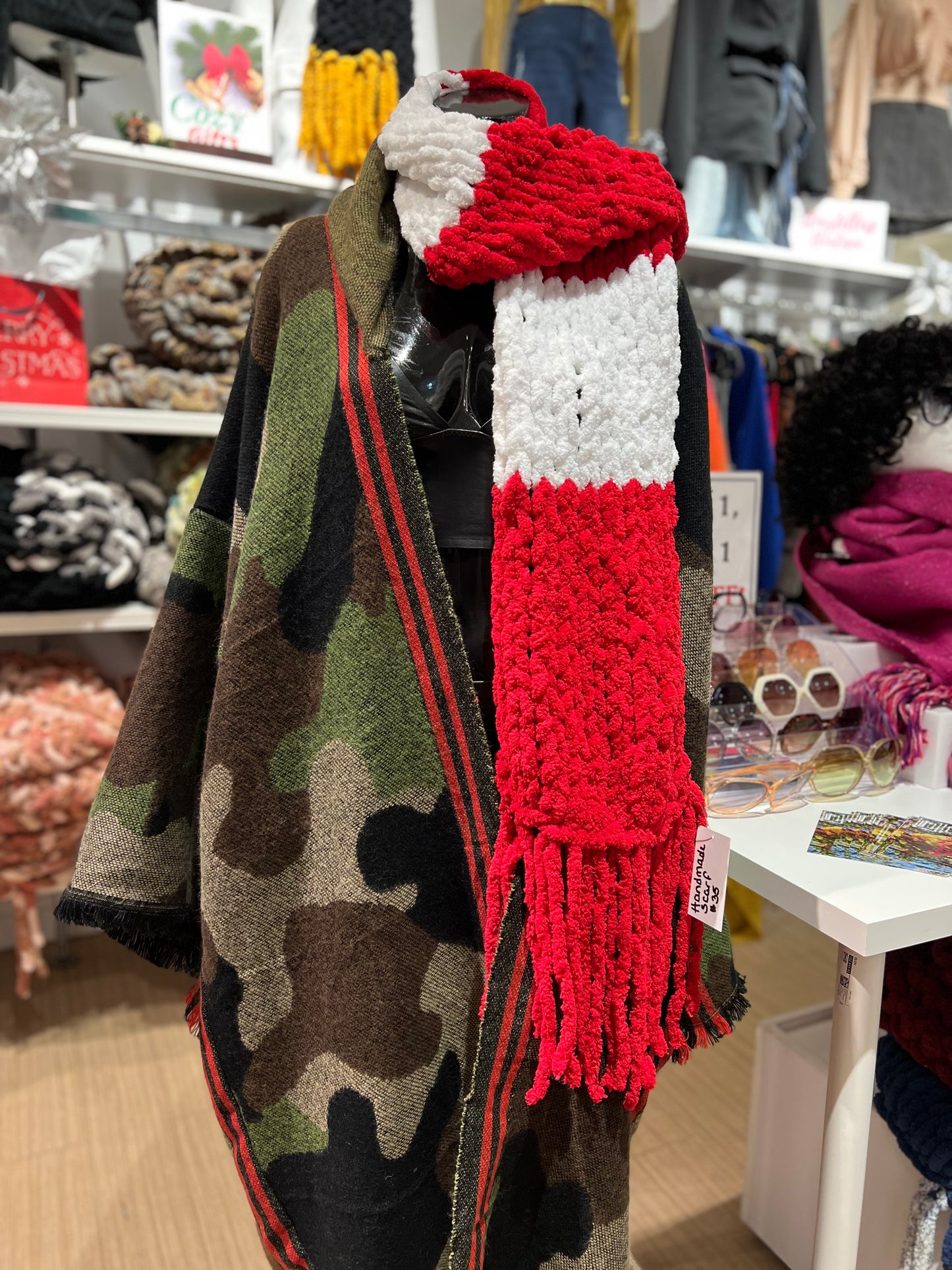 Chunky knit scarf