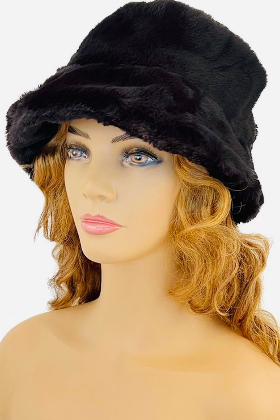 Faux fur bucket hat (other colors available)